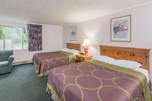 Super 8 by Wyndham W Yarmouth Hyannis/Cape Cod image 9